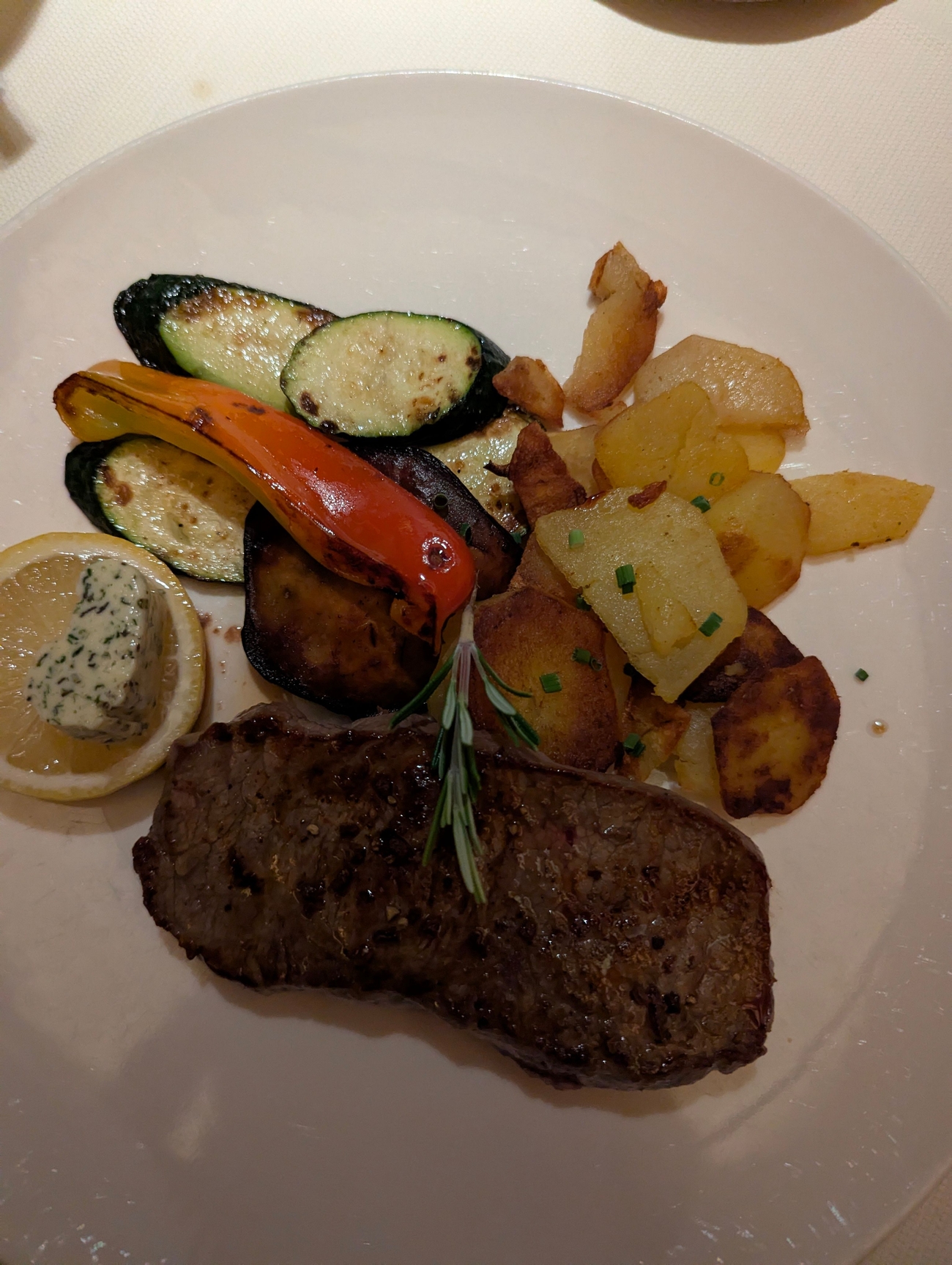 Photo PXL_20250910_181629542.MP.jpg